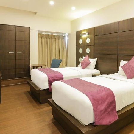 Hotel Green Plaza At Airport New Delhi Extérieur photo