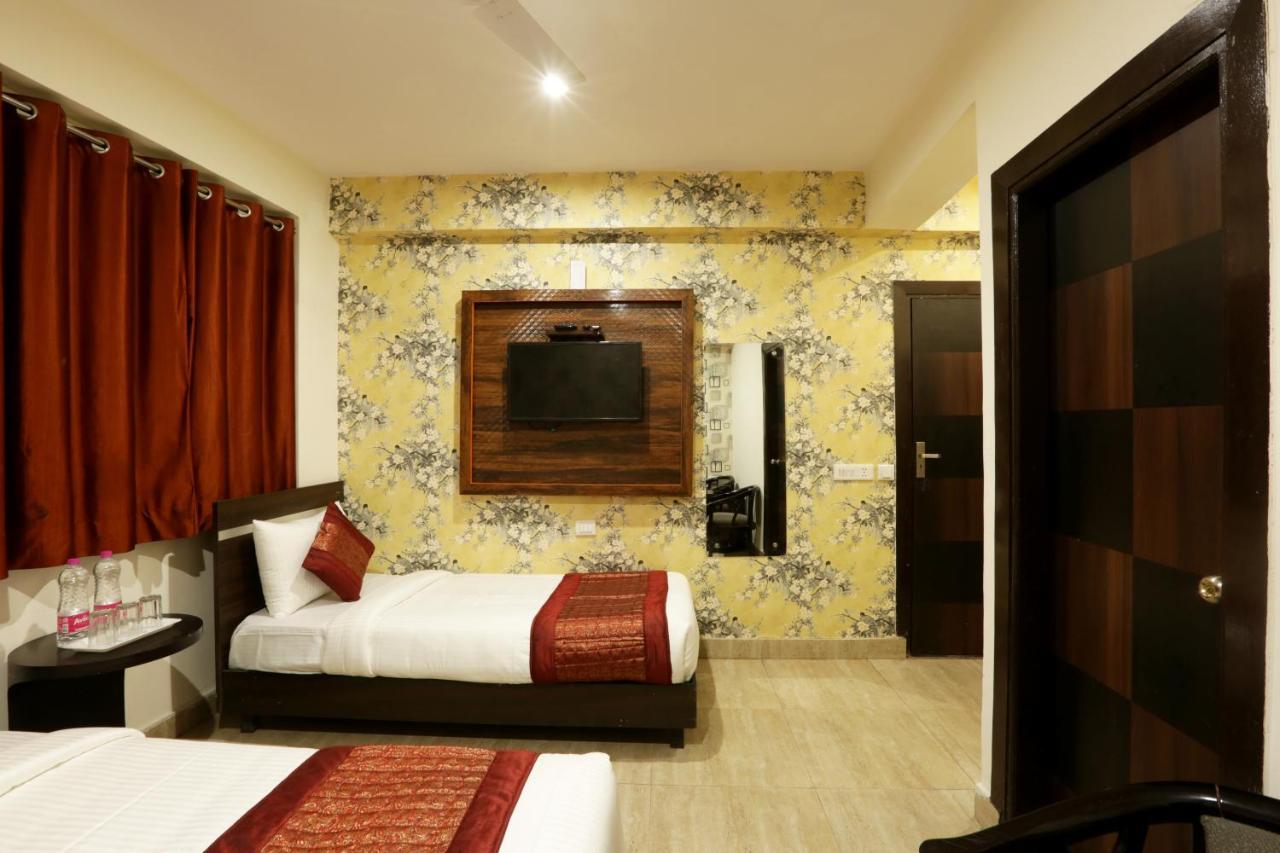 Hotel Green Plaza At Airport New Delhi Extérieur photo