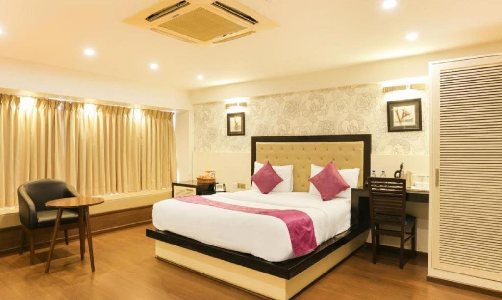 Hotel Green Plaza At Airport New Delhi Extérieur photo